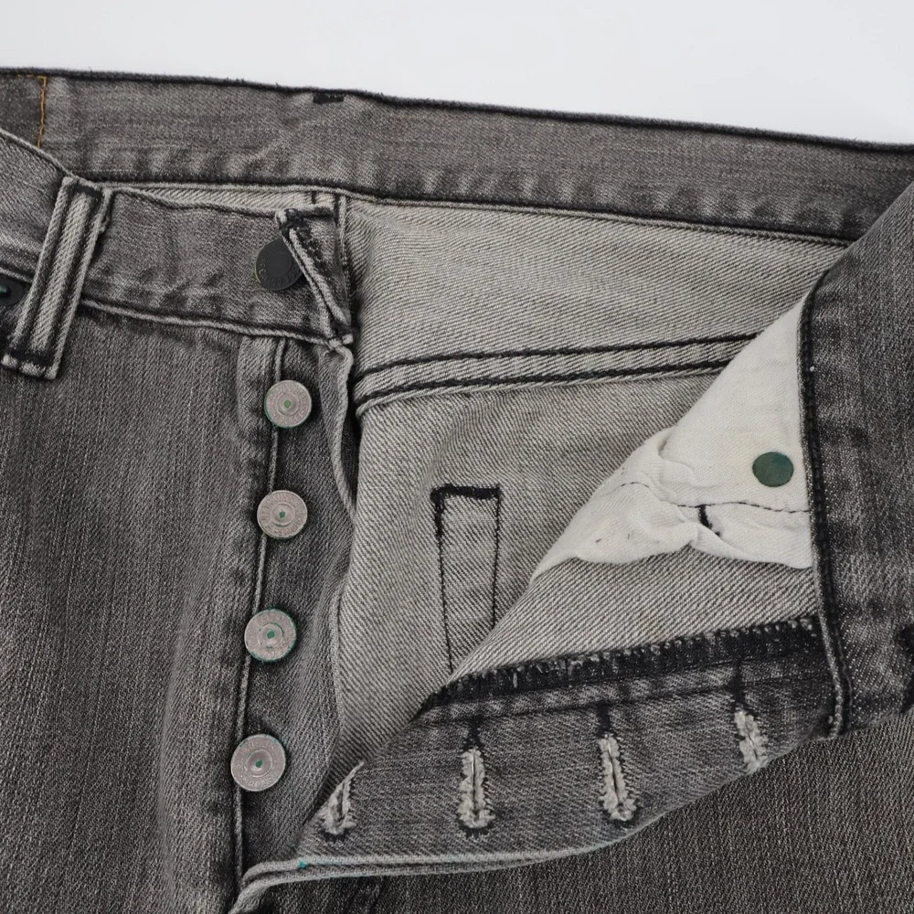 Vintage Levi's 501 Original Fit Jeans Grey Button Fly Mens 32x34 (measures 33